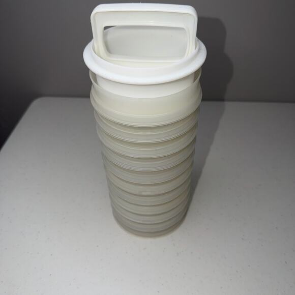 VintageTupperware Hamburger Press #1926 1/3 lb 12 Keeper Containers Sheer - Picture 10 of 11